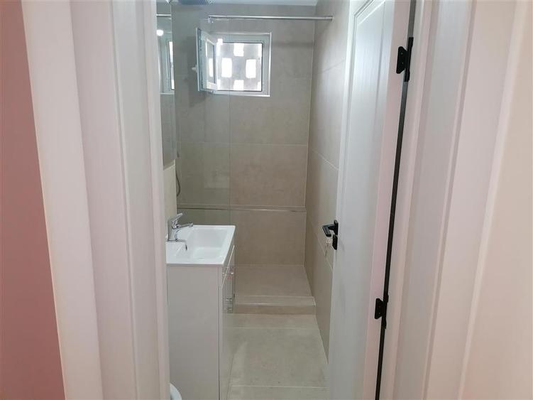 Apartament cu 2 camere semidecomandat în Girocului