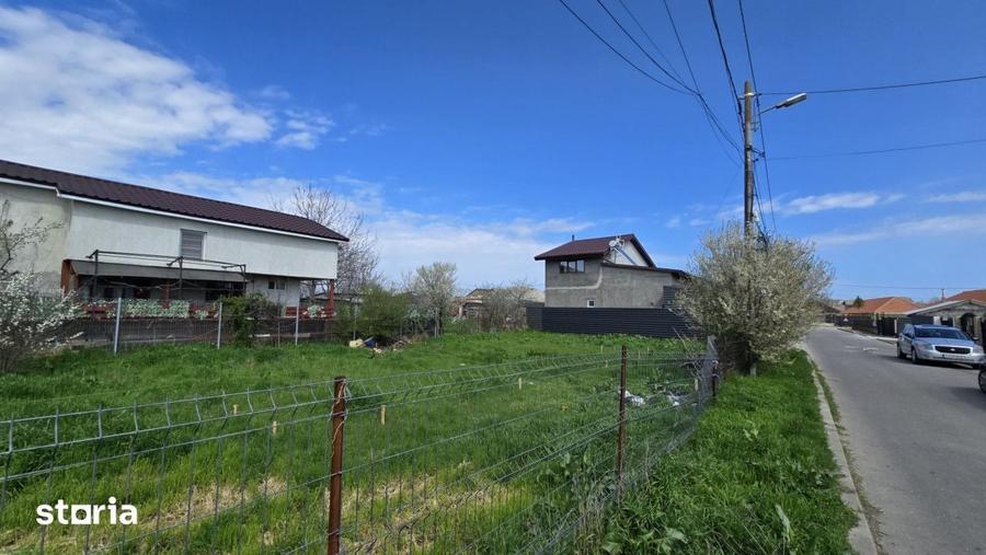 Casă cu 3 camere cu Teren 220 Mp în Central