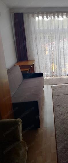 Garsonieră decomandată, mobilată în Iris
