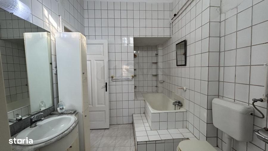 Apartament cu 3 camere decomandat în Ferdinand