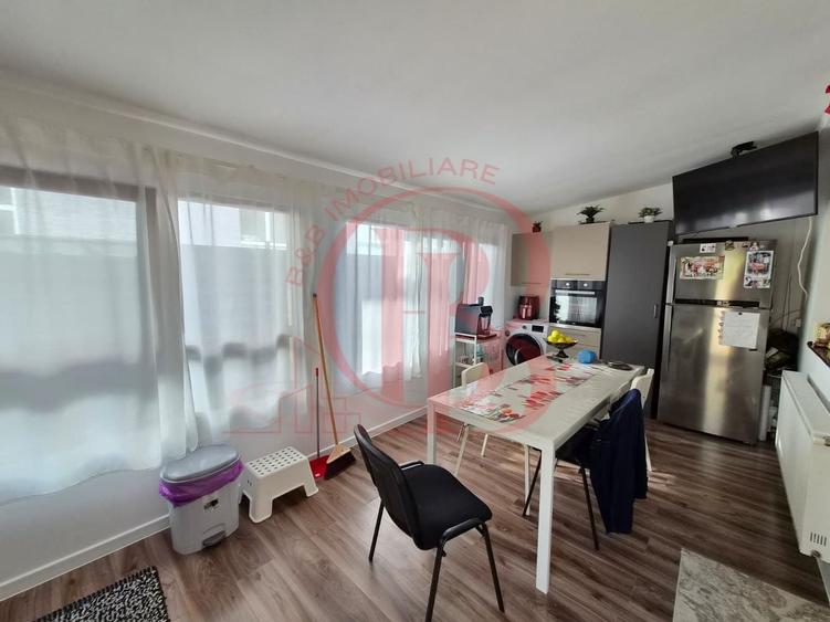 Duplex cu 4 camere cu Canalizare în Theodor Pallady