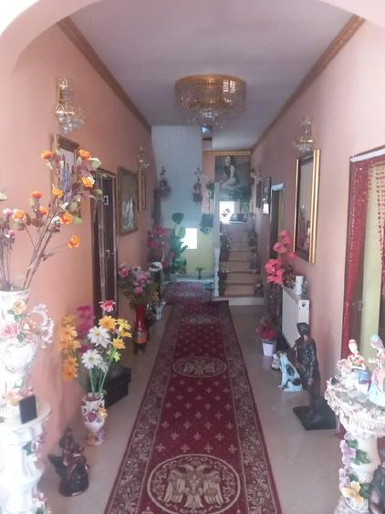 Casă cu 3 camere cu Teren 505 Mp în Central