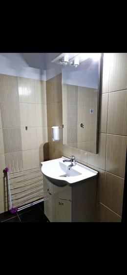 Apartament cu 3 camere decomandat în Popoveni
