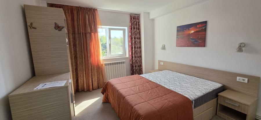 Apartament cu 2 camere decomandat, mobilat în C5