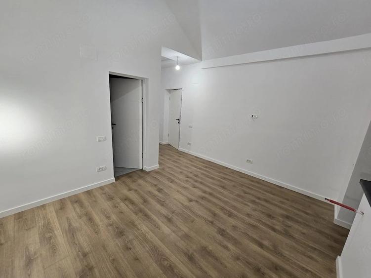 Apartament cu 4 camere decomandat în Zamora