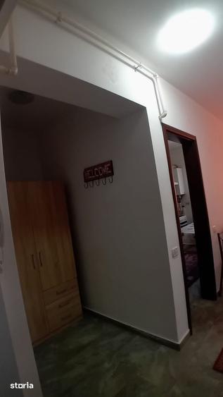 Garsonieră decomandată în Militari