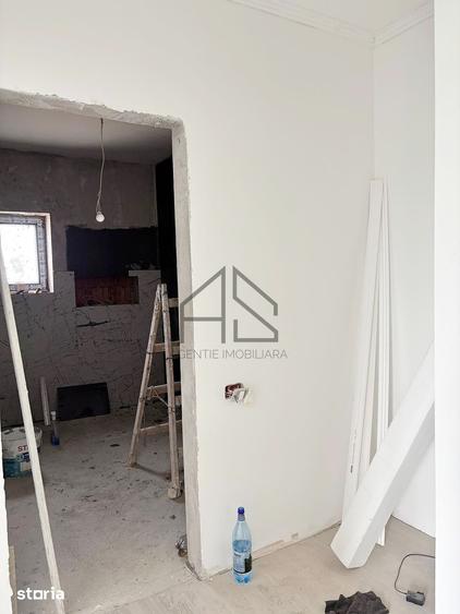 Apartament cu 3 camere în Sântandrei