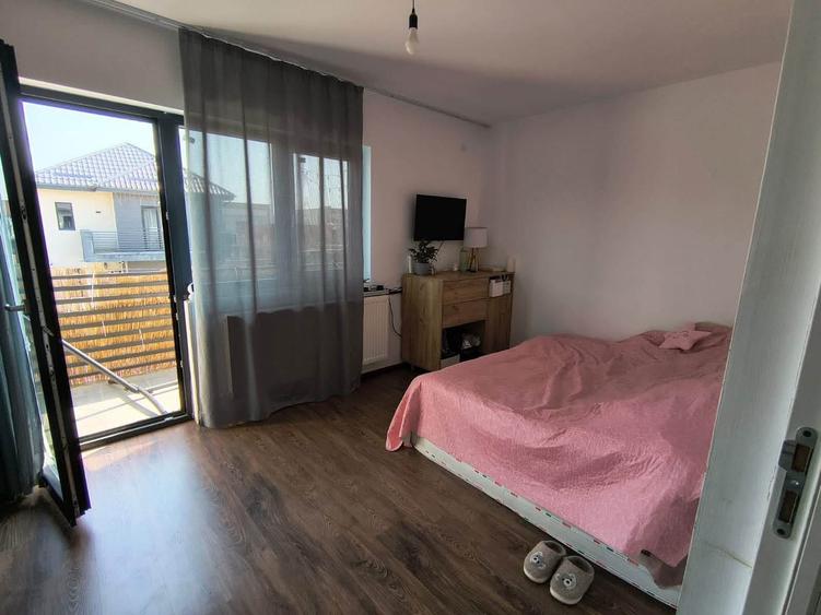 Duplex cu 4 camere cu Teren 50 Mp în Berceni