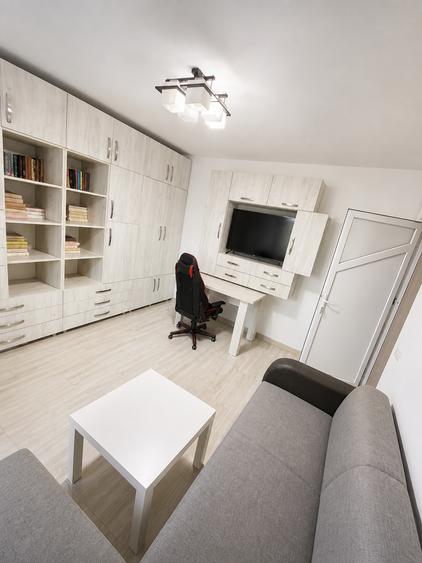 Apartament cu 2 camere decomandat, mobilat în Nord
