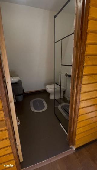 Casă cu 2 camere cu Teren 400 Mp în Dâmbovicioara