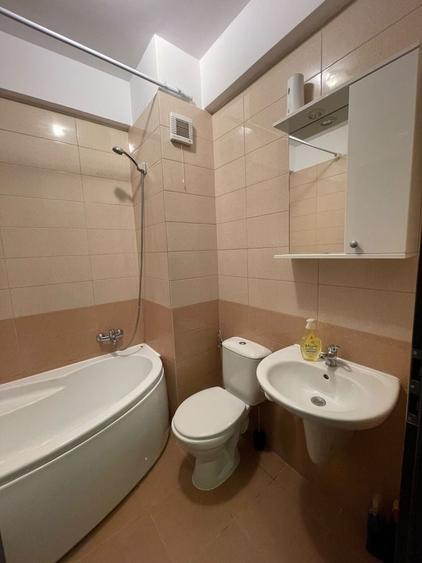 Garsonieră semidecomandată în Central