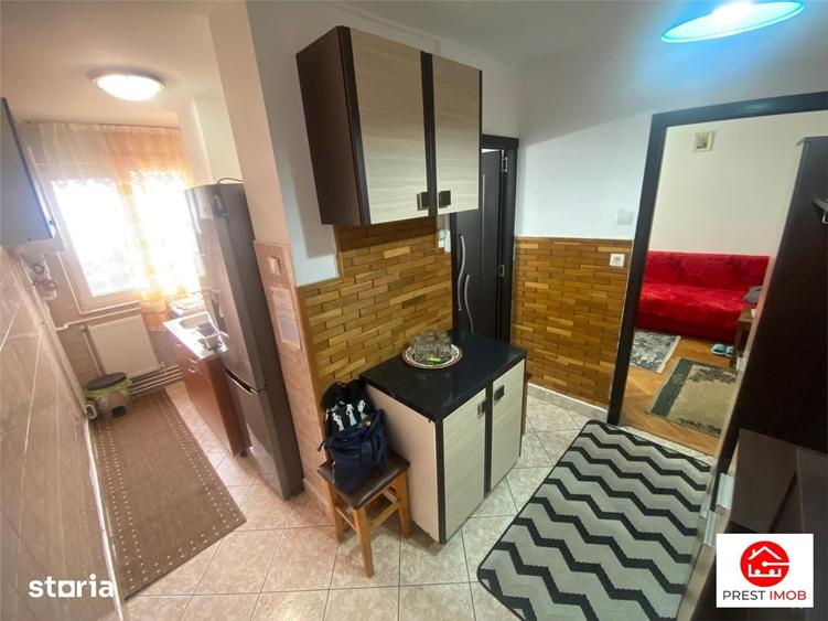 Apartament cu 2 camere semidecomandat în Central