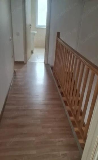 Casă individuală cu 4 camere cu Canalizare în Ghencea