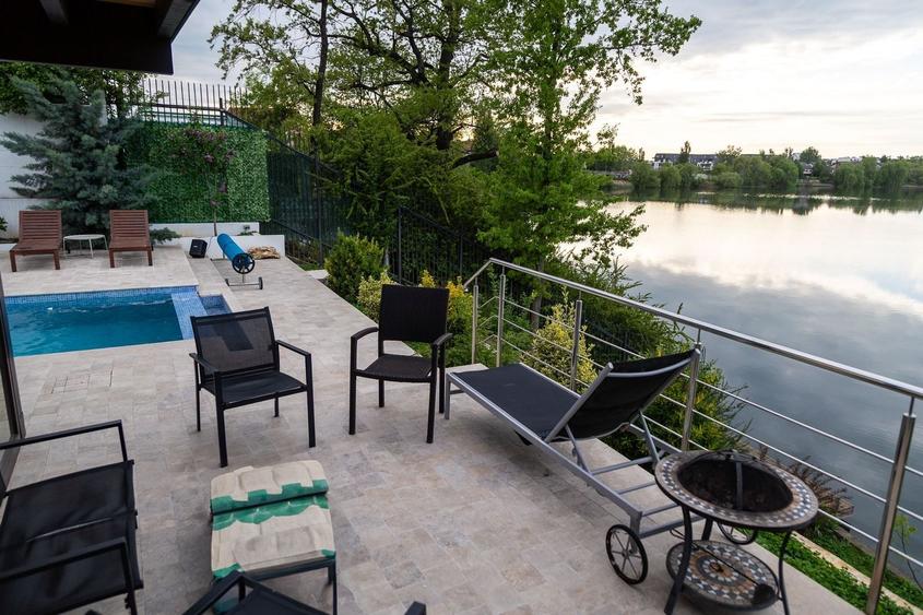Casă cu 5 camere cu Piscina în Dămăroaia