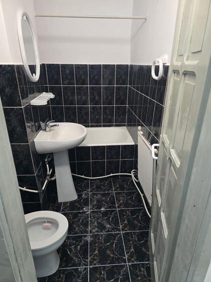 Garsonieră decomandată în Exterior Vest