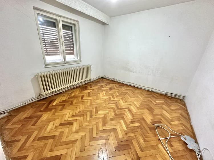 Apartament cu 2 camere semidecomandat, mobilat în Cetate — fotografia 1