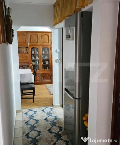 Apartament cu 2 camere semidecomandat în George Enescu