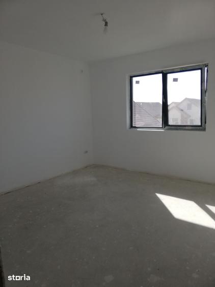 Pantelimon Ilfov,p+1,5 camere 3 bai ,285mp proprietate,asfalt aproape - 4