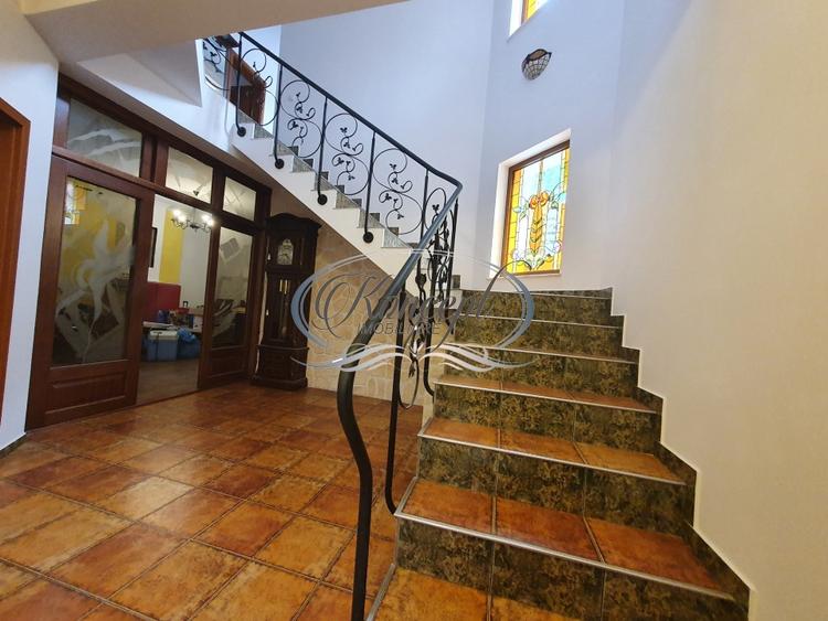 Casă individuală cu 5 camere cu Teren 350 Mp în Gheorgheni