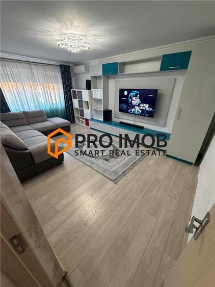 Apartament cu 3 camere decomandat, mobilat în Dorobanți 2