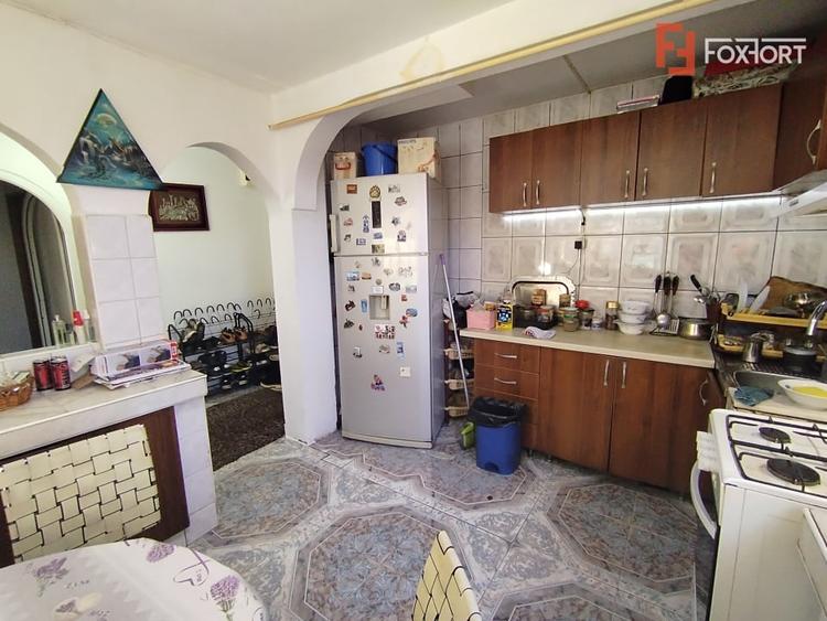 Apartament cu 3 camere, mobilat în Vlădeasa
