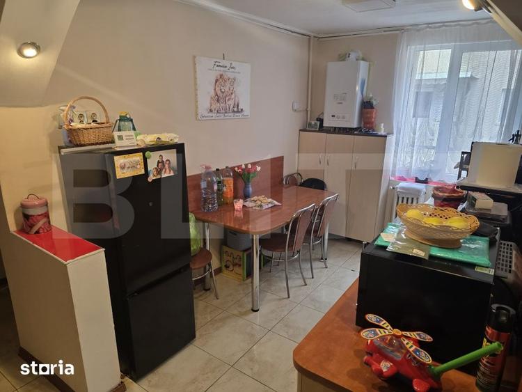Apartament cu 3 camere decomandat în Central