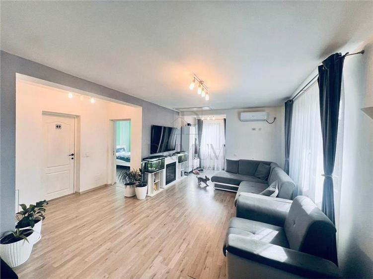 Casă individuală cu 4 camere cu Teren 440 Mp în Sânmihaiu Român