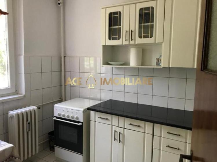Apartament cu 2 camere decomandat, mobilat în Tineretului