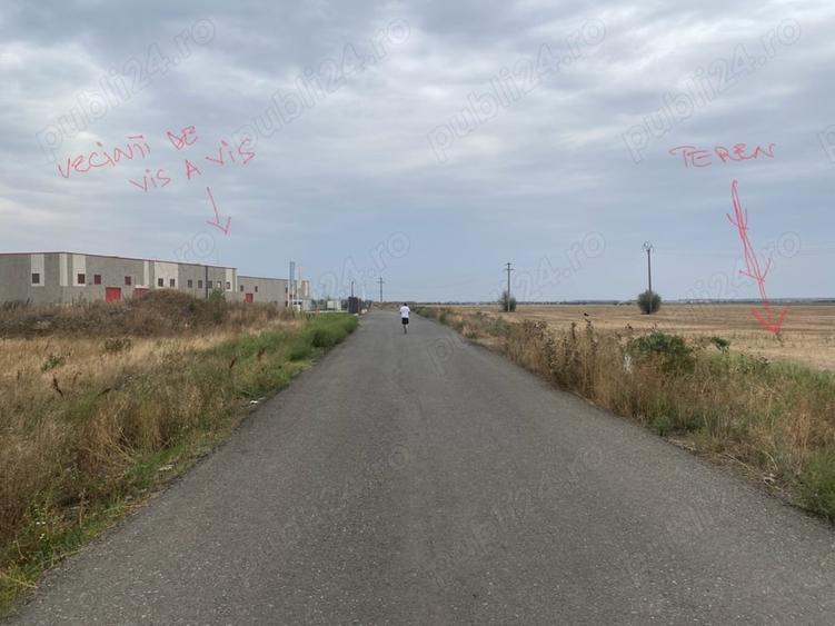 Teren de 11300 mp, în Central
