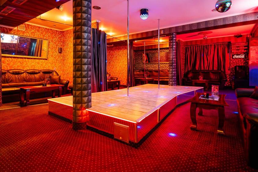 Vand afacere club de noapte - 4