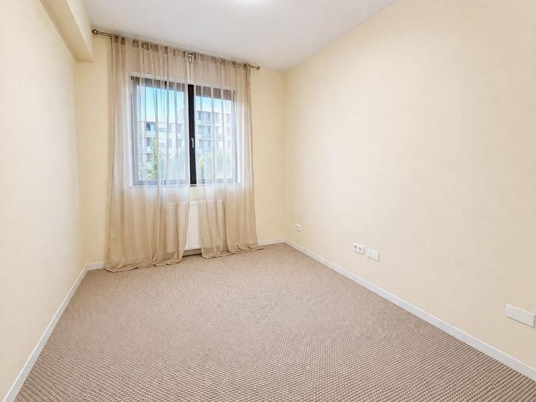 Apartament cu 3 camere decomandat, mobilat în Borhanci