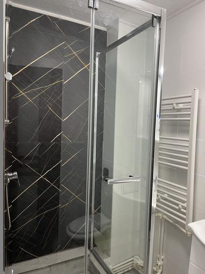 Apartament cu 2 camere nedecomandat în Parcul Carol