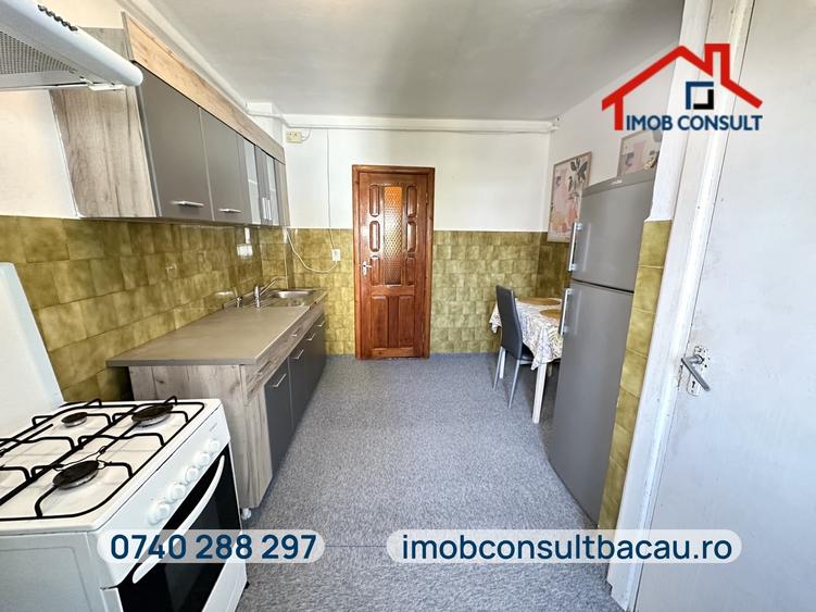 Apartament cu 3 camere decomandat în Bistrița Lac