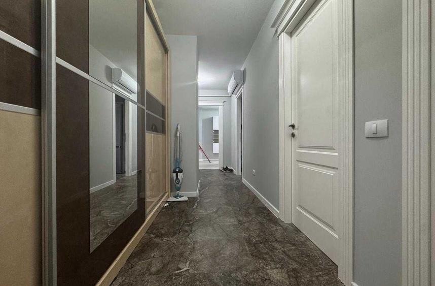 Apartament cu 3 camere decomandat în Lunca Cetățuii