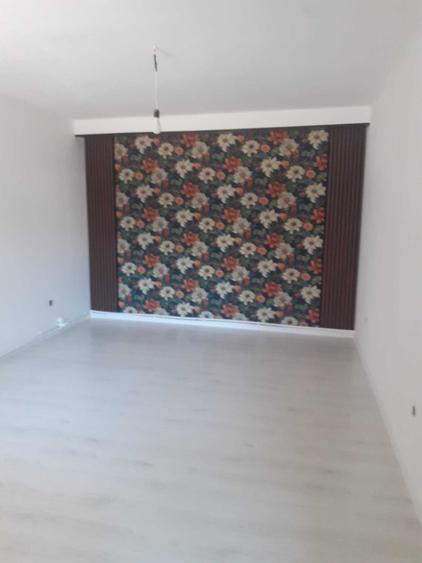 Casă cu 2 camere în Lipoveni