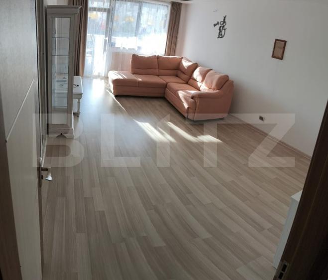 Apartament cu 2 camere decomandat, mobilat în Tractorul — fotografia 3