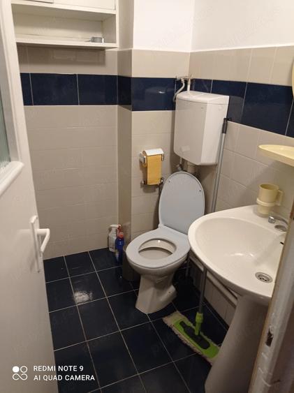 Apartament cu 4 camere decomandat în Nufărul