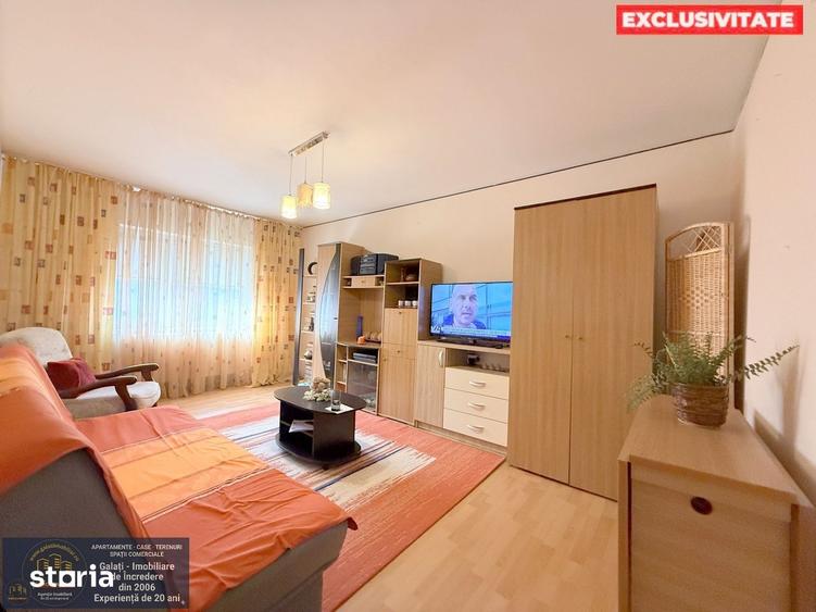 Apartament cu 2 camere în Micro 17