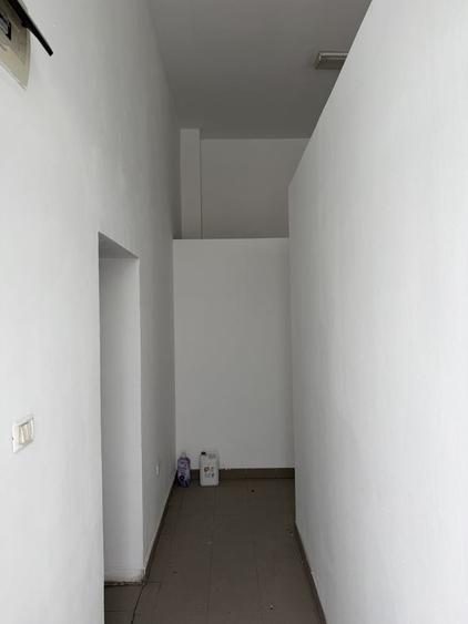Spațiu comercial, de 140 mp, în Agigea