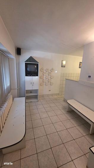 Apartament cu 4 camere în Alfa