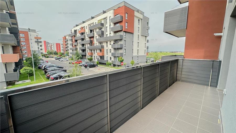 Apartament cu 3 camere decomandat în Avantgarden