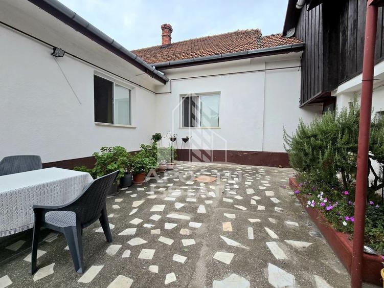 Casă cu 5 camere cu Teren 771 Mp în Bogdăneștilor
