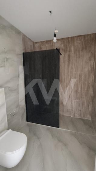 Apartament cu 3 camere în Mihai Viteazul