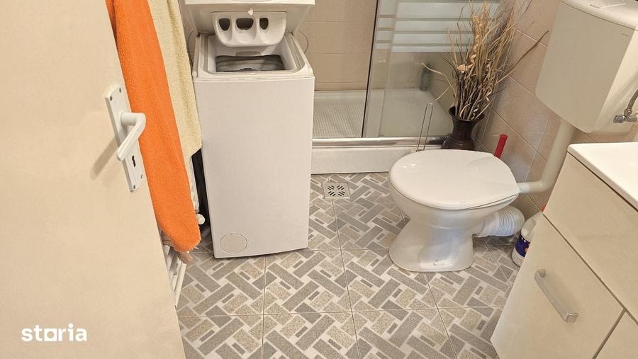 Apartament cu 4 camere în Decebal