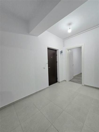 Apartament cu 2 camere semidecomandat, mobilat în Bucureștii Noi