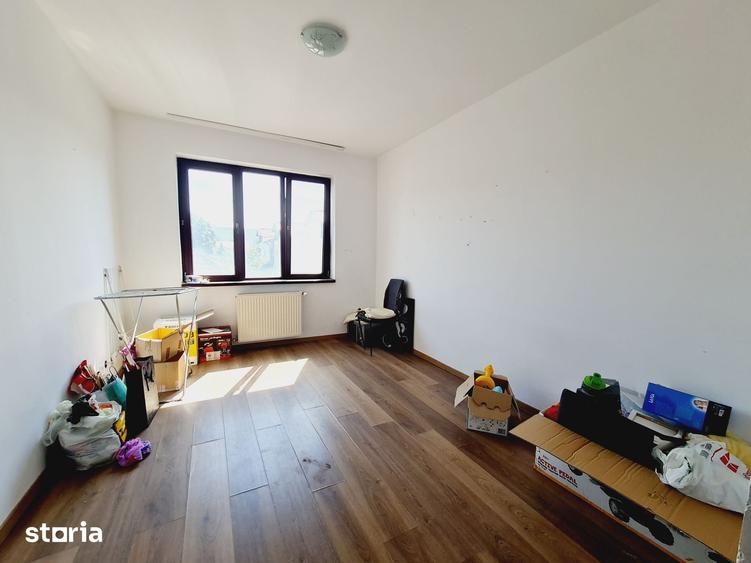 Apartament cu 3 camere în Bucium