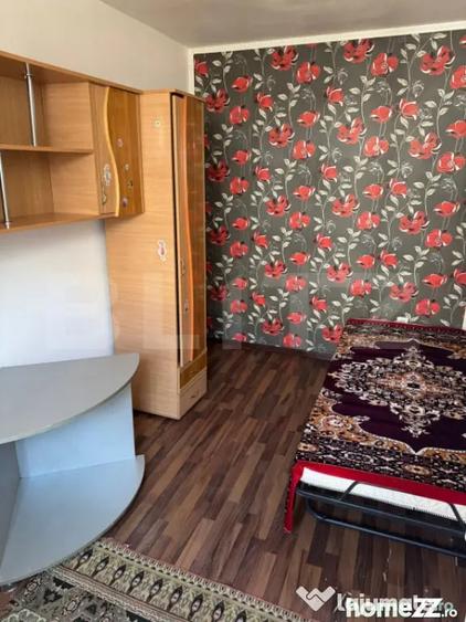 Apartament cu 2 camere semidecomandat în Sud