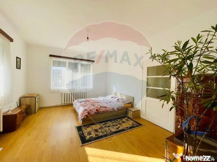 Casă cu 2 camere cu Teren 110 Mp în Lazaret