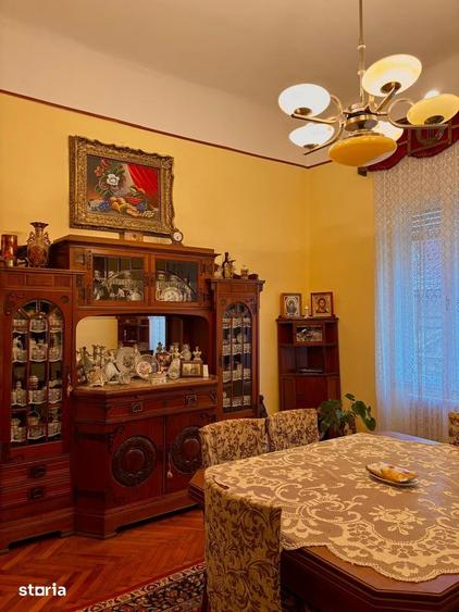 Apartament cu 4 camere în Ultracentral