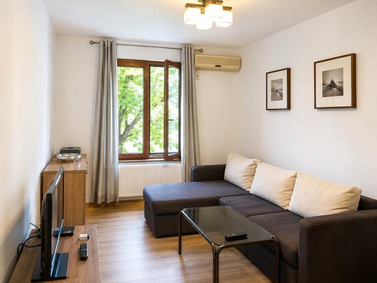 Apartament cu 2 camere, mobilat în Floreasca